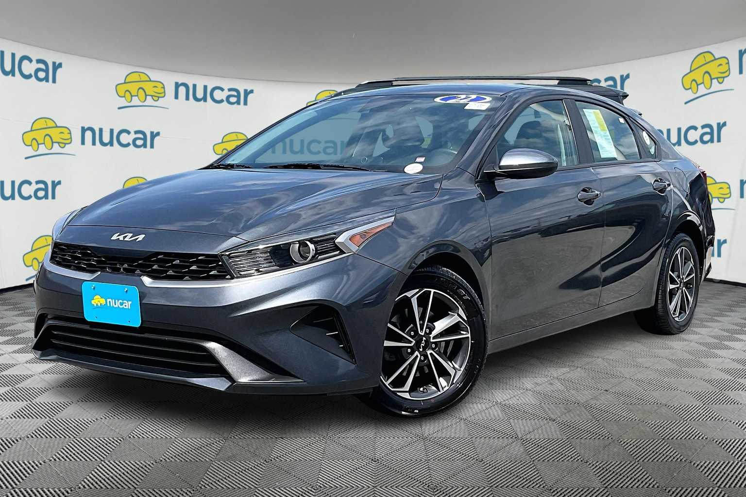 2022 Kia Forte LXS - Photo 3