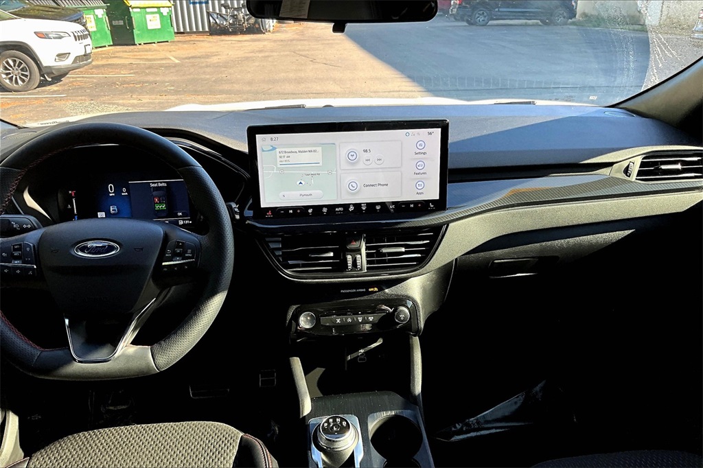 2024 Ford Escape ST-Line Select - Photo 18