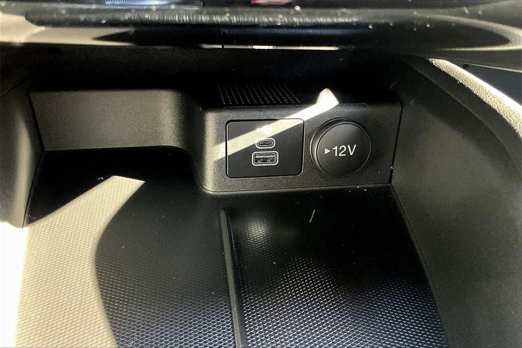 2024 Ford Escape ST-Line Select - Photo 27