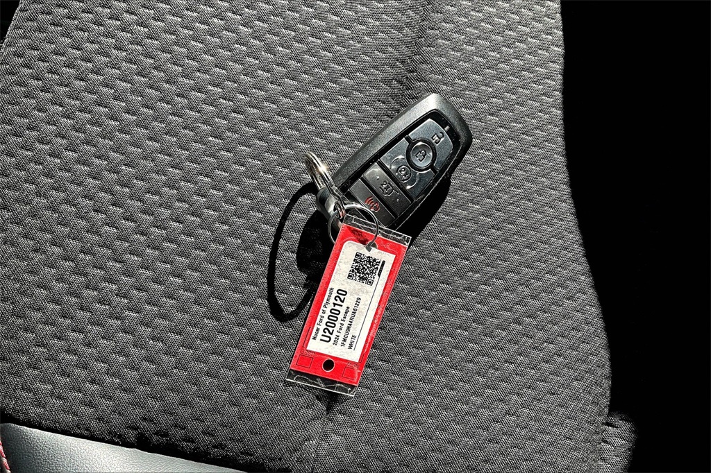 2024 Ford Escape ST-Line Select - Photo 30