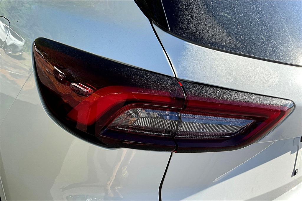 2024 Ford Escape ST-Line Select - Photo 33