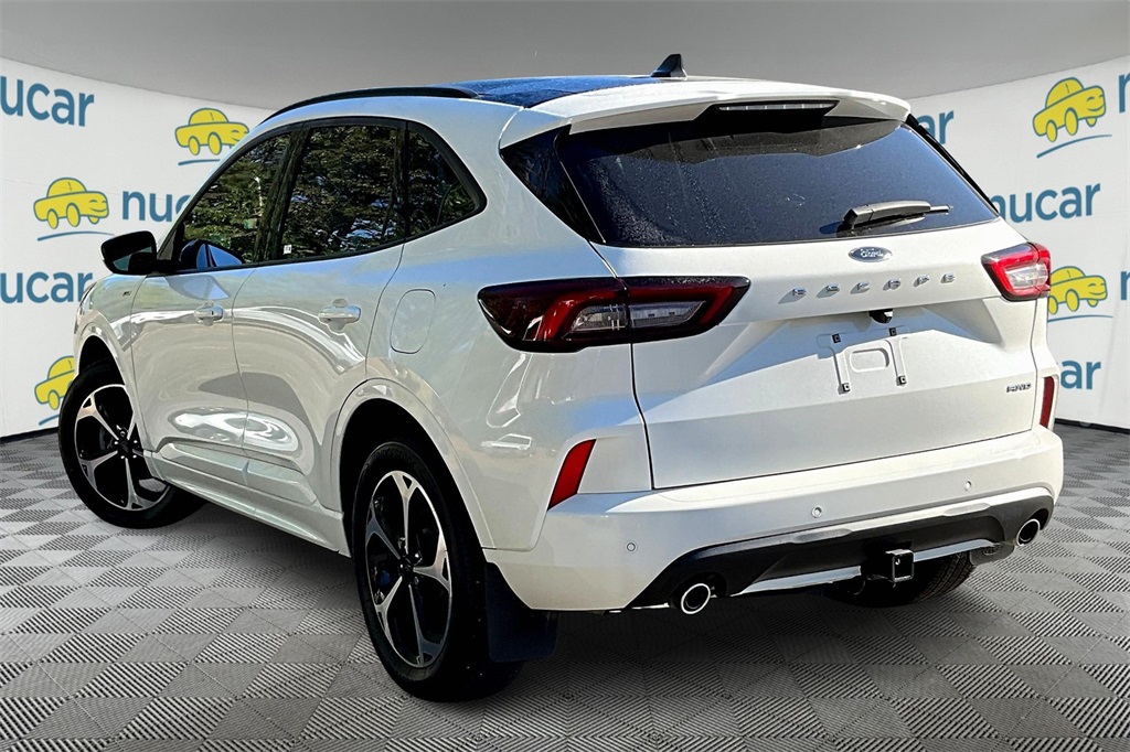 2024 Ford Escape ST-Line Select - Photo 4