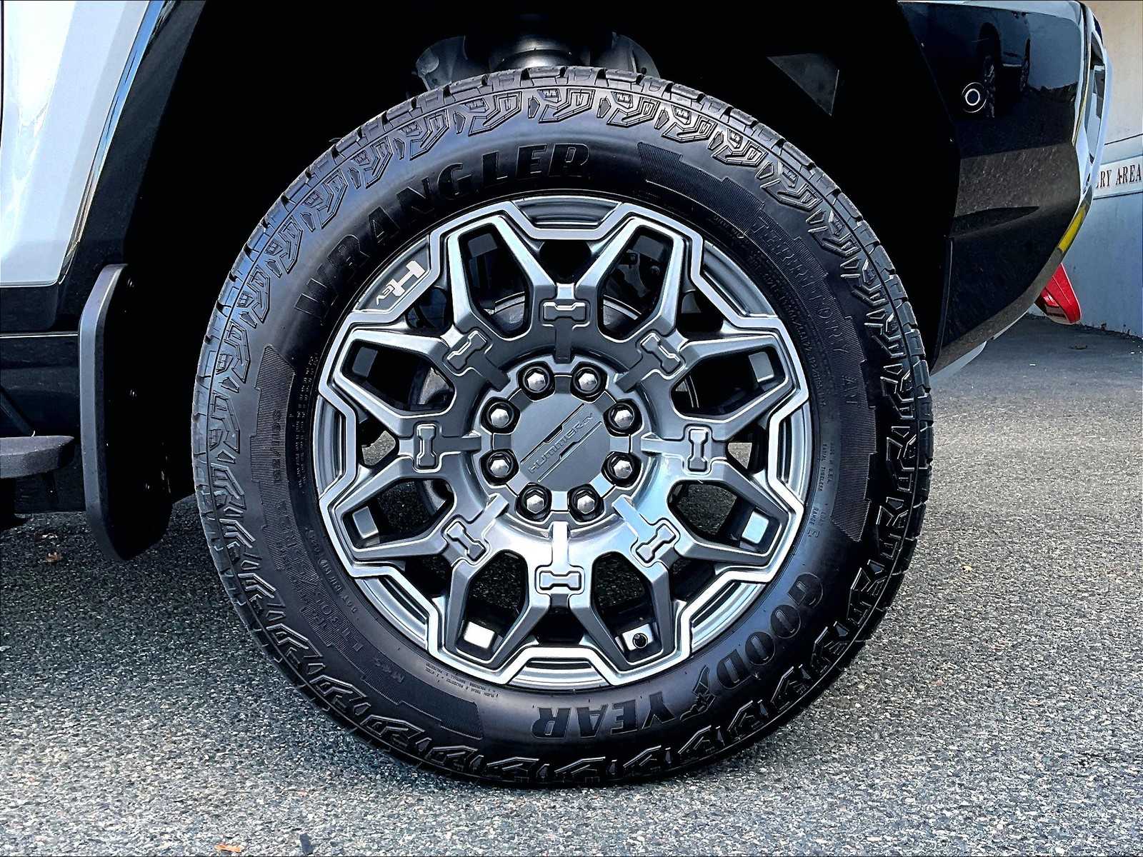 2024 GMC HUMMER EV Pickup 3X - Photo 7