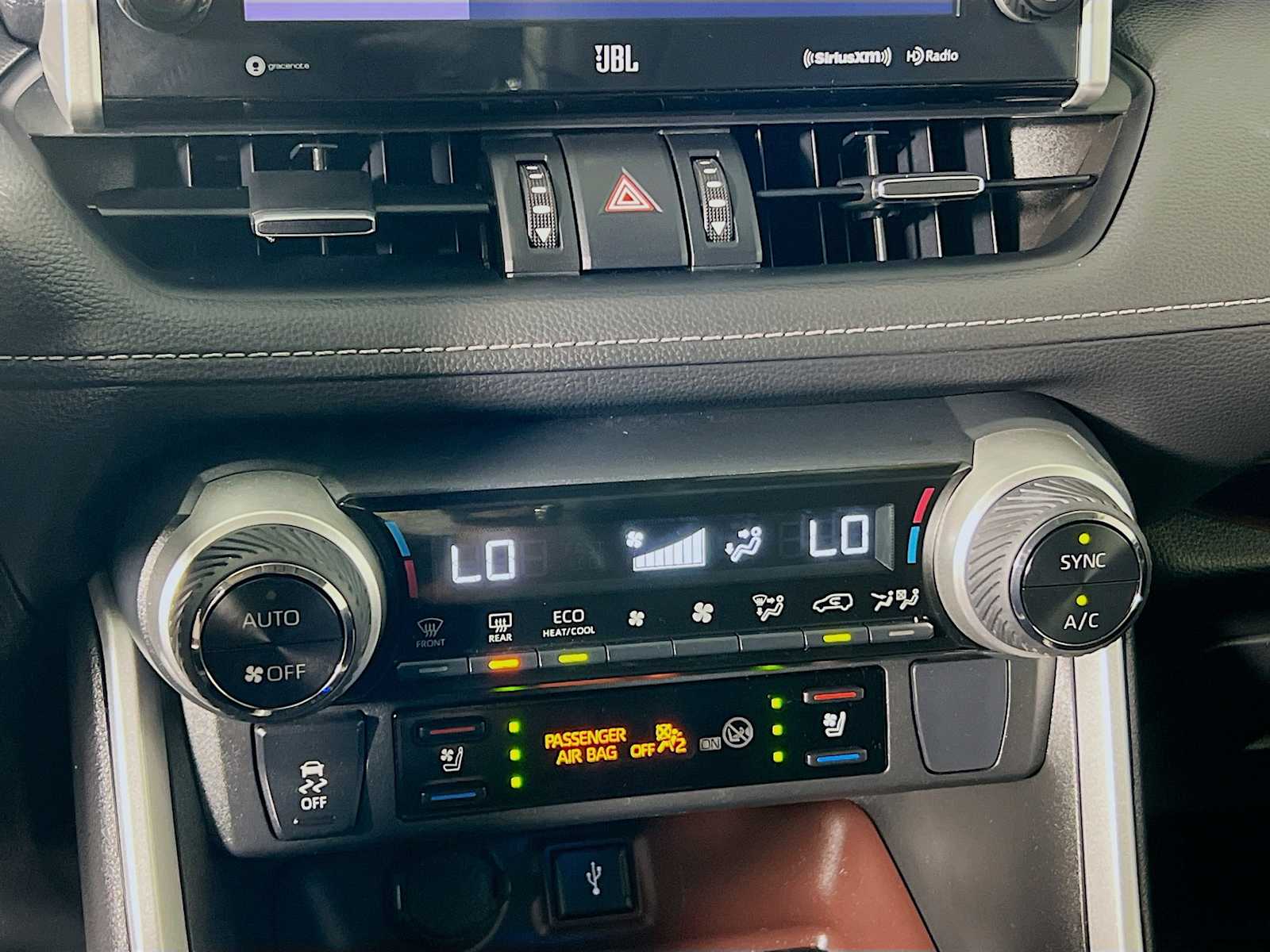 2022 Toyota RAV4 Limited - Photo 15
