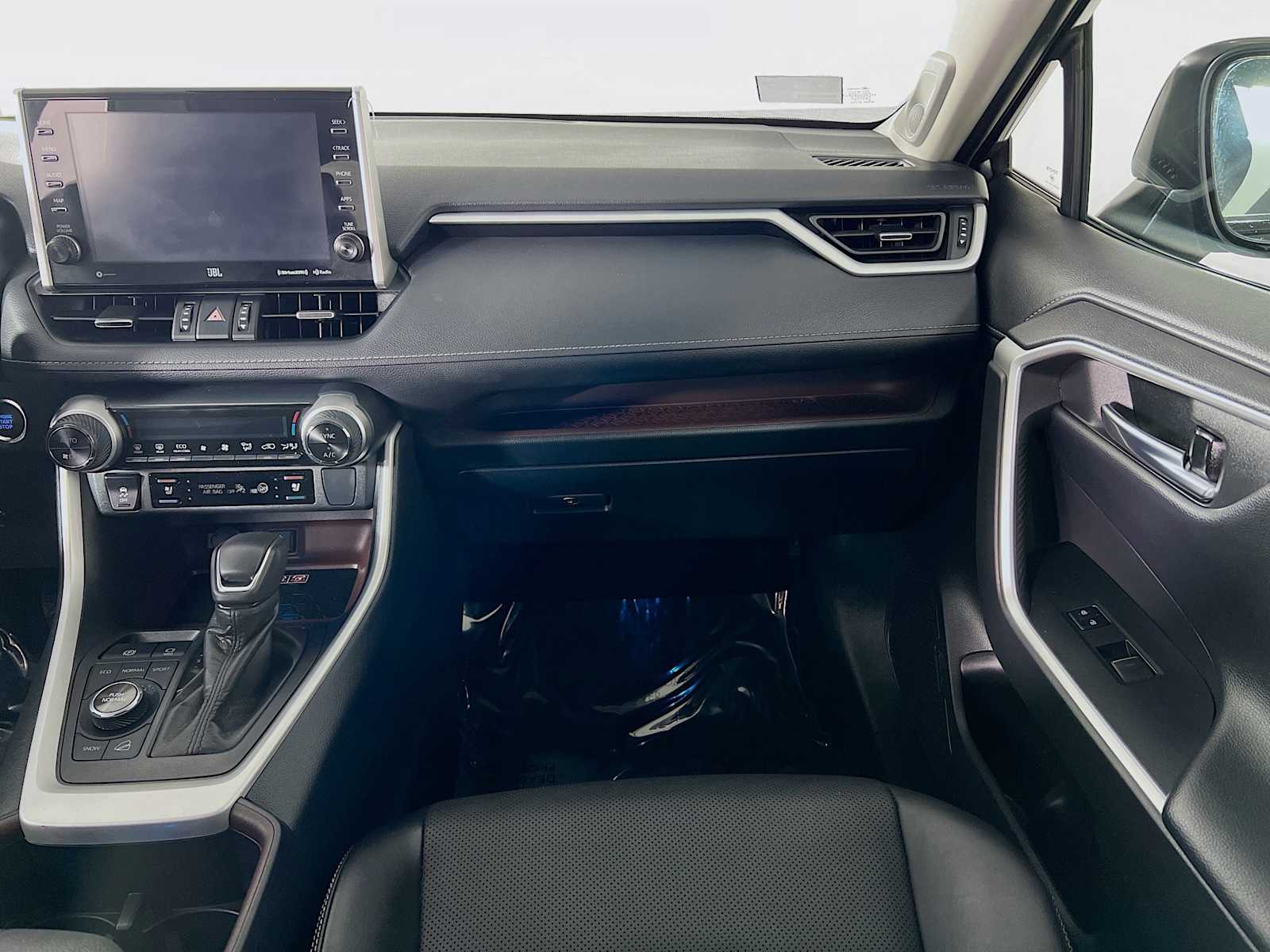 2022 Toyota RAV4 Limited - Photo 24
