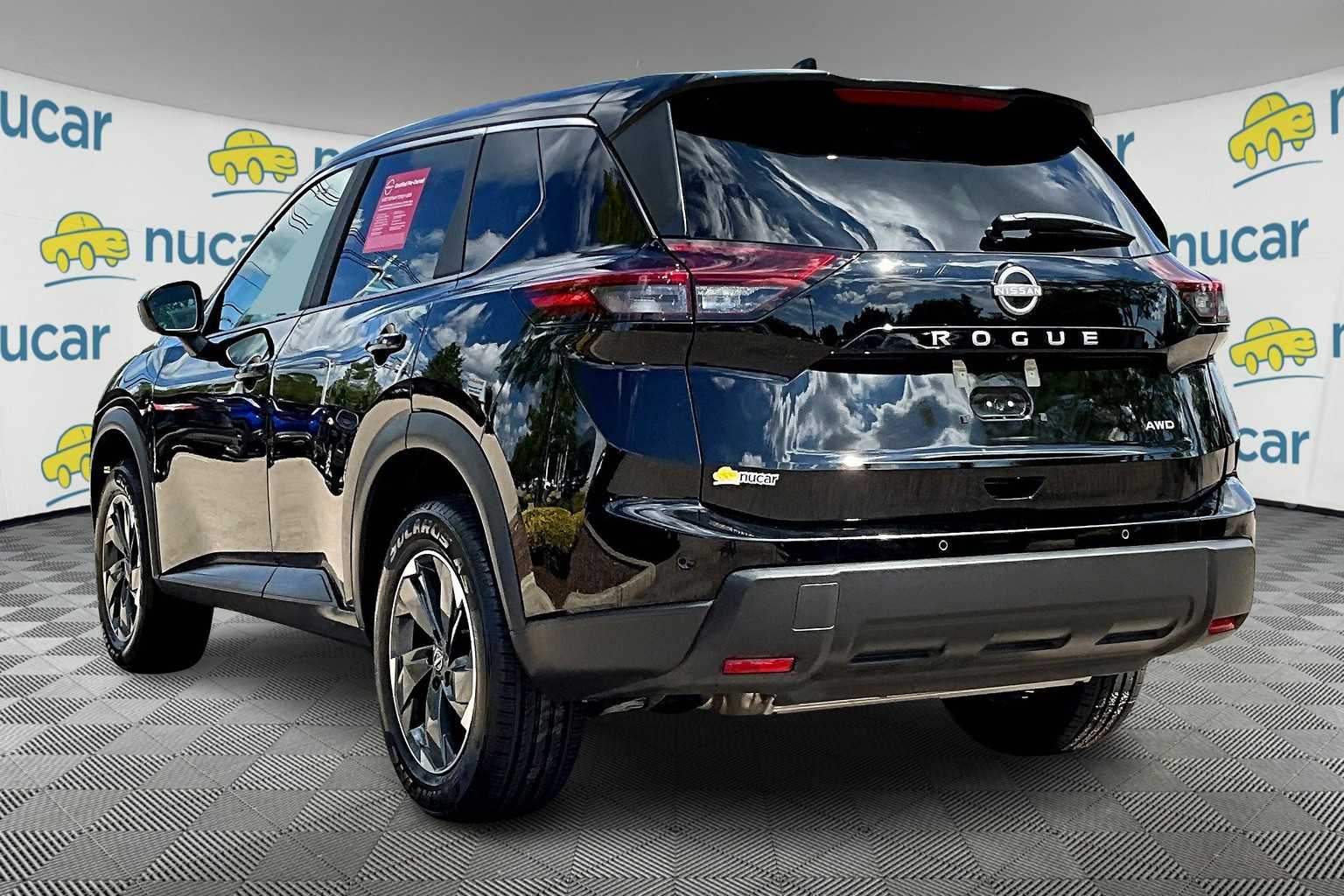 2025 Nissan Rogue SV - Photo 4