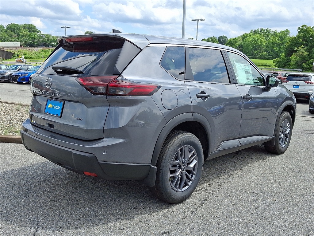 2025 Nissan Rogue S - Photo 4