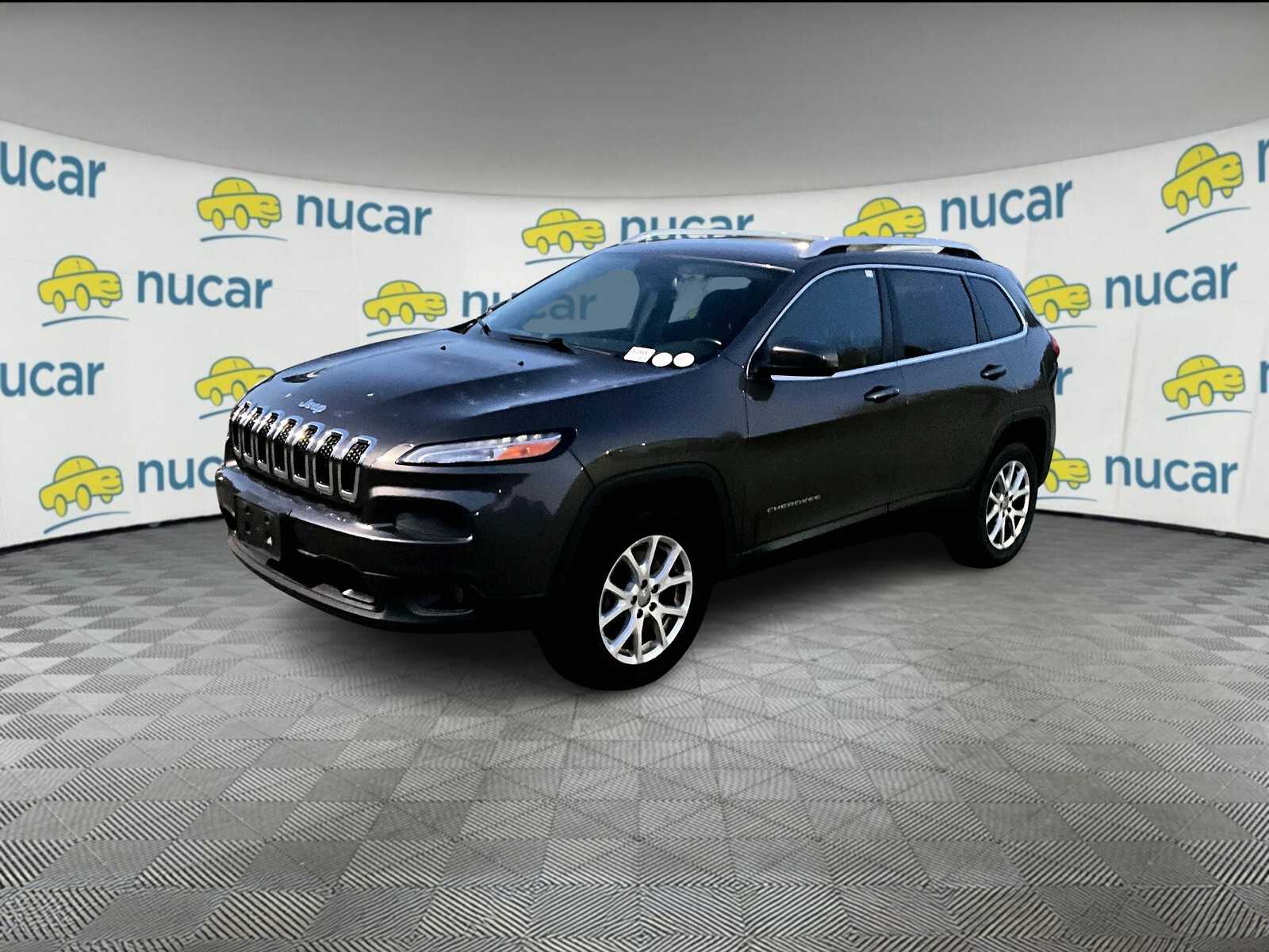 2018 Jeep Cherokee Latitude Plus - Photo 2
