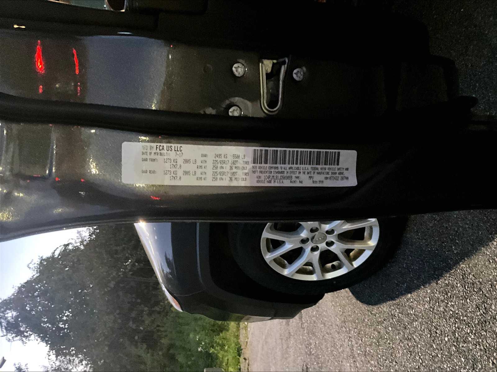 2018 Jeep Cherokee Latitude Plus - Photo 6