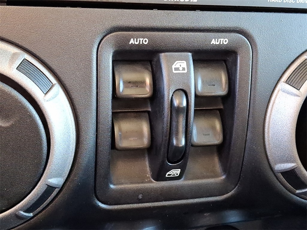 2017 Jeep Wrangler Unlimited Sport - Photo 22