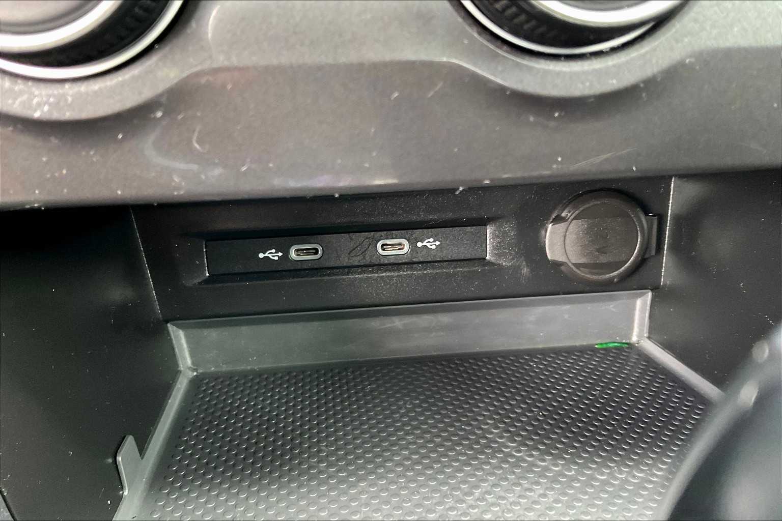 2021 Volkswagen Tiguan S - Photo 26