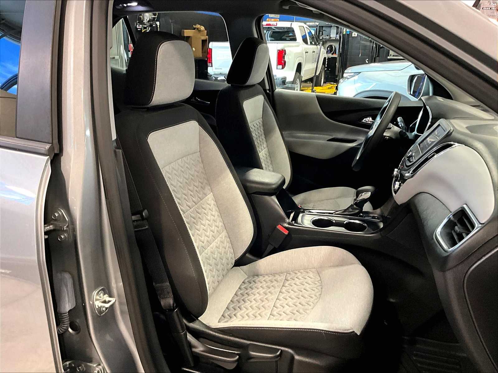 2024 Chevrolet Equinox LS - Photo 11