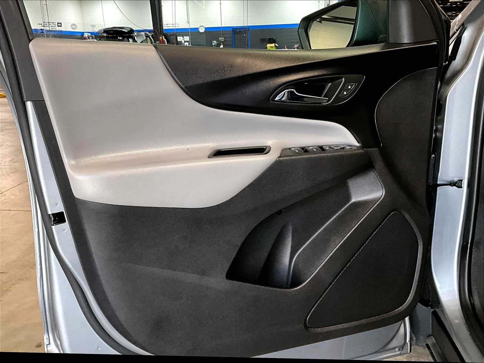 2024 Chevrolet Equinox LS - Photo 9