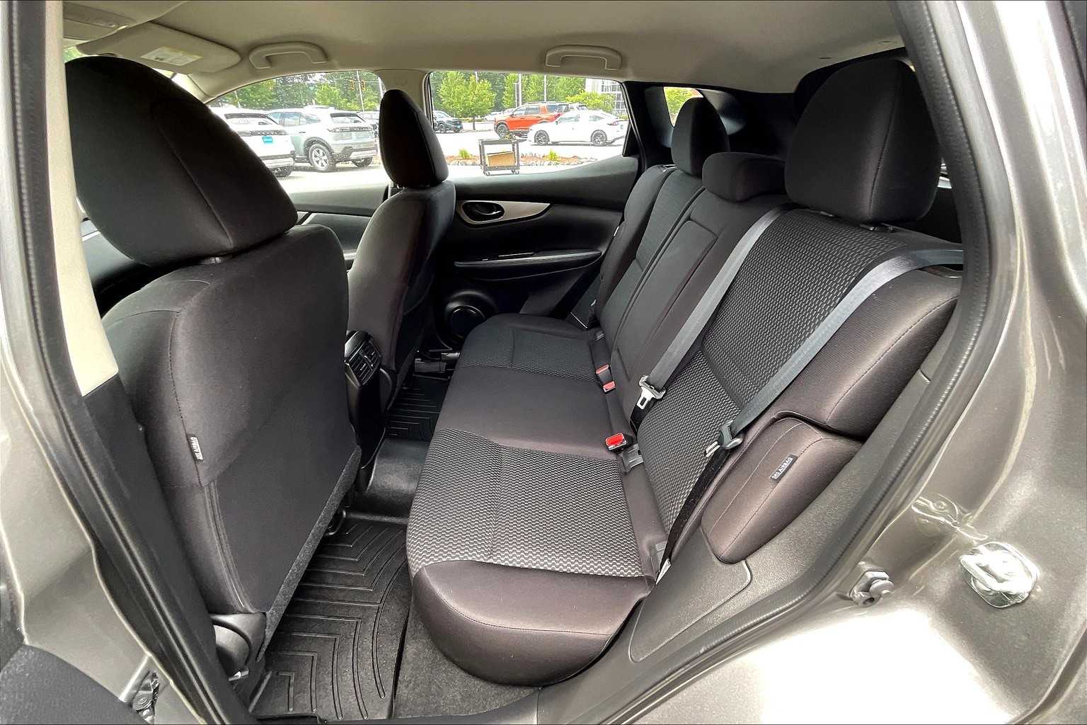 2022 Nissan Rogue Sport S - Photo 15