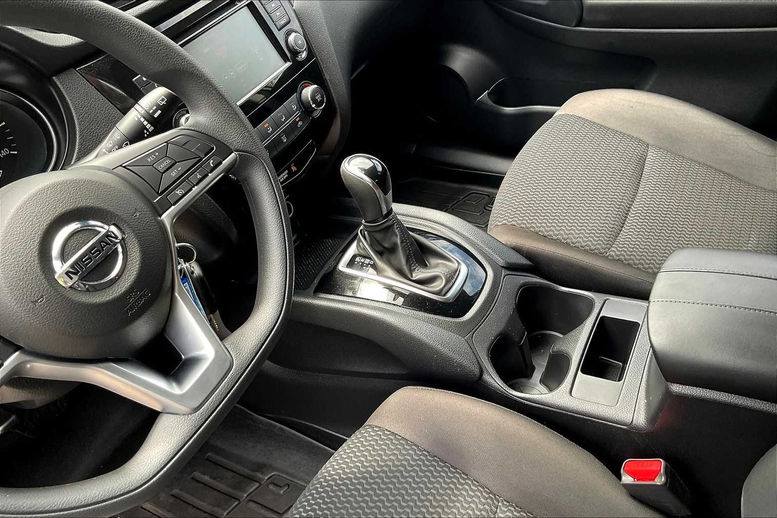 2022 Nissan Rogue Sport S - Photo 20