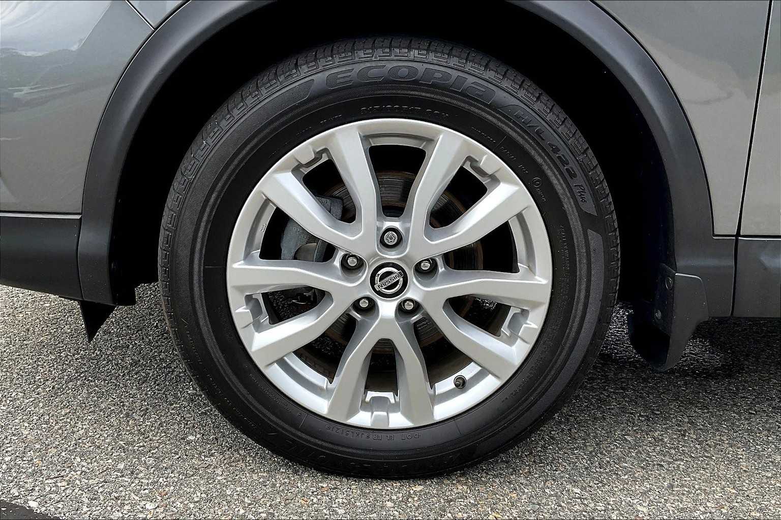2022 Nissan Rogue Sport S - Photo 7