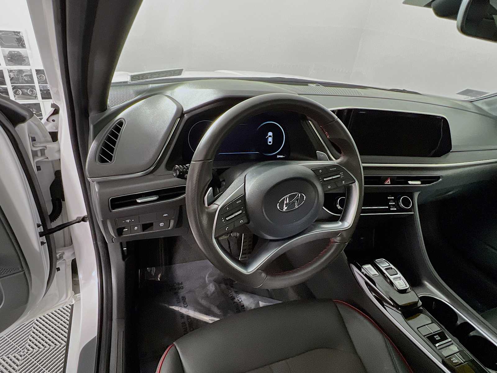 2023 Hyundai Sonata SEL Plus - Photo 11