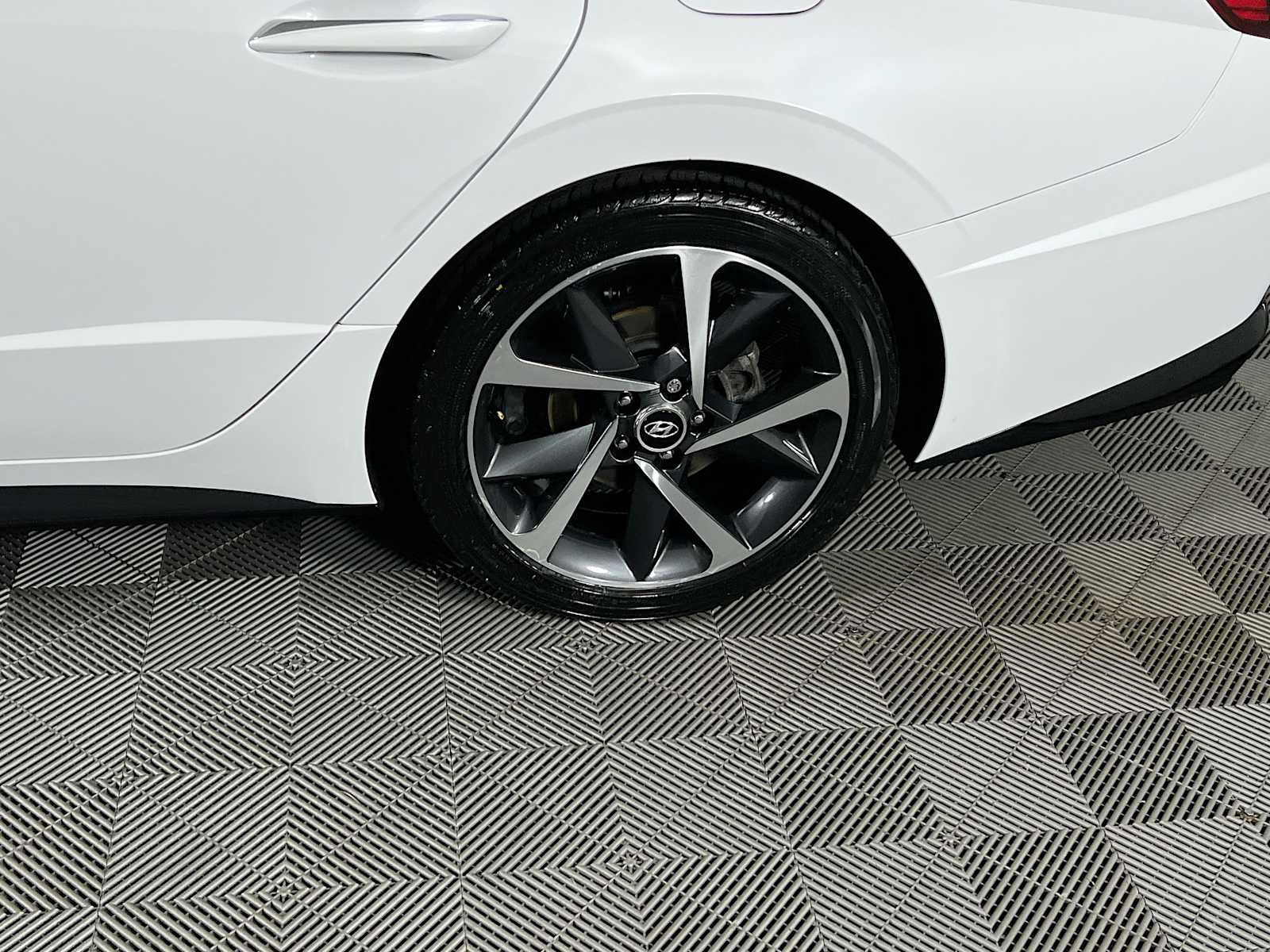 2023 Hyundai Sonata SEL Plus - Photo 31