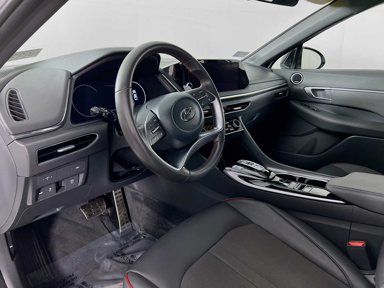 2023 Hyundai Sonata SEL Plus - Photo 9