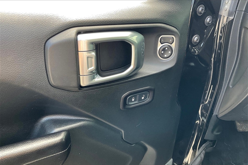 2018 Jeep Wrangler Sport S - Photo 34