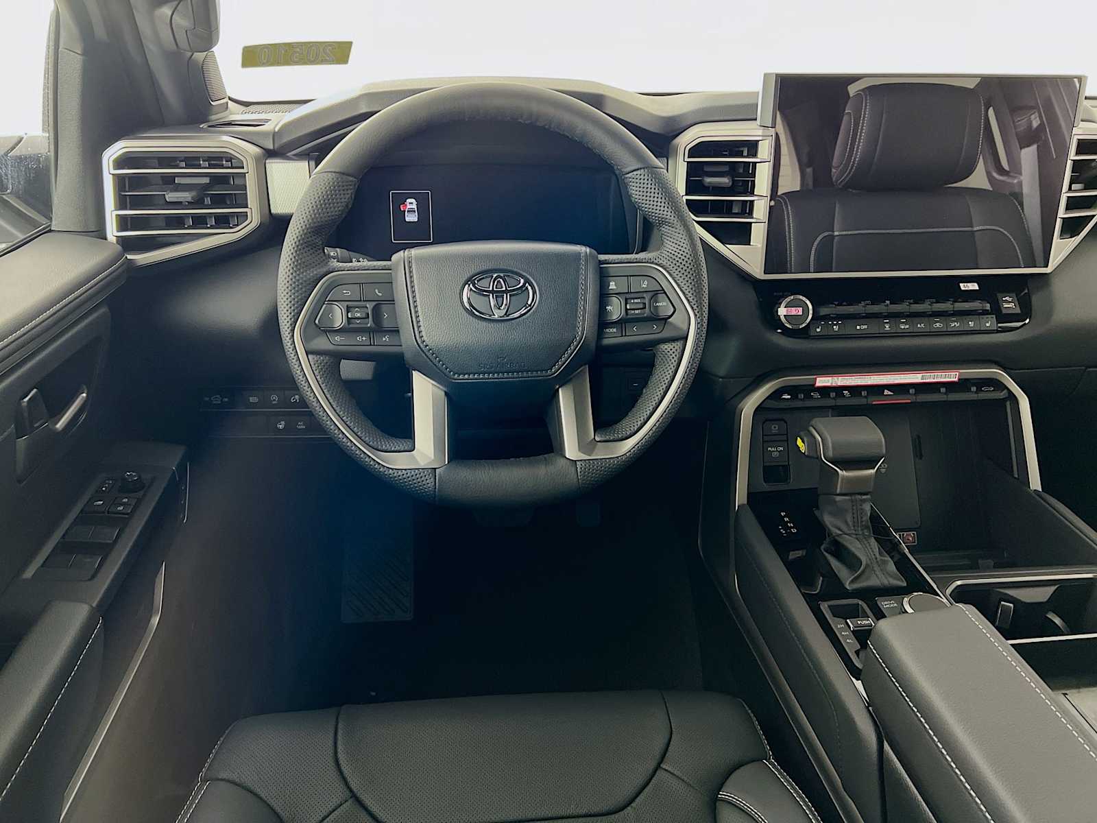 2026 Toyota Tundra Limited - Photo 15