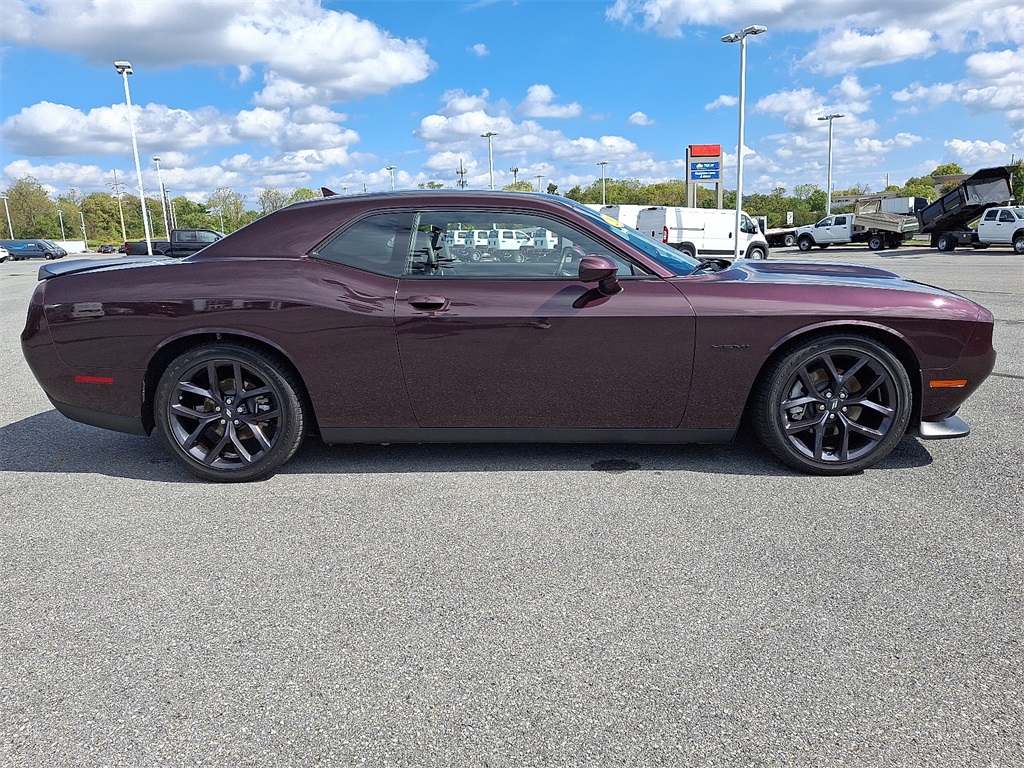 2022 Dodge Challenger R/T - Photo 8