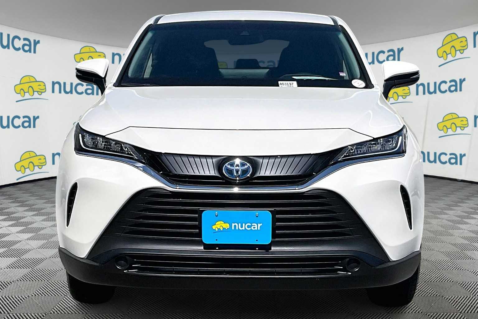 2022 Toyota Venza LE - Photo 2