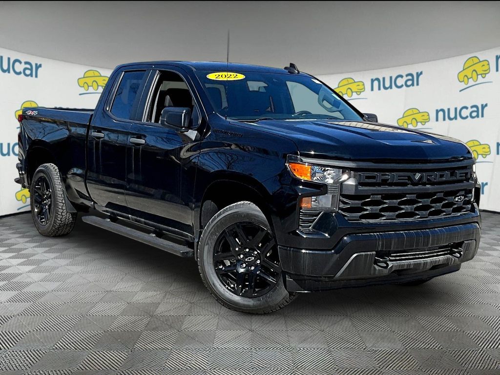 2022 Chevrolet Silverado 1500 Custom