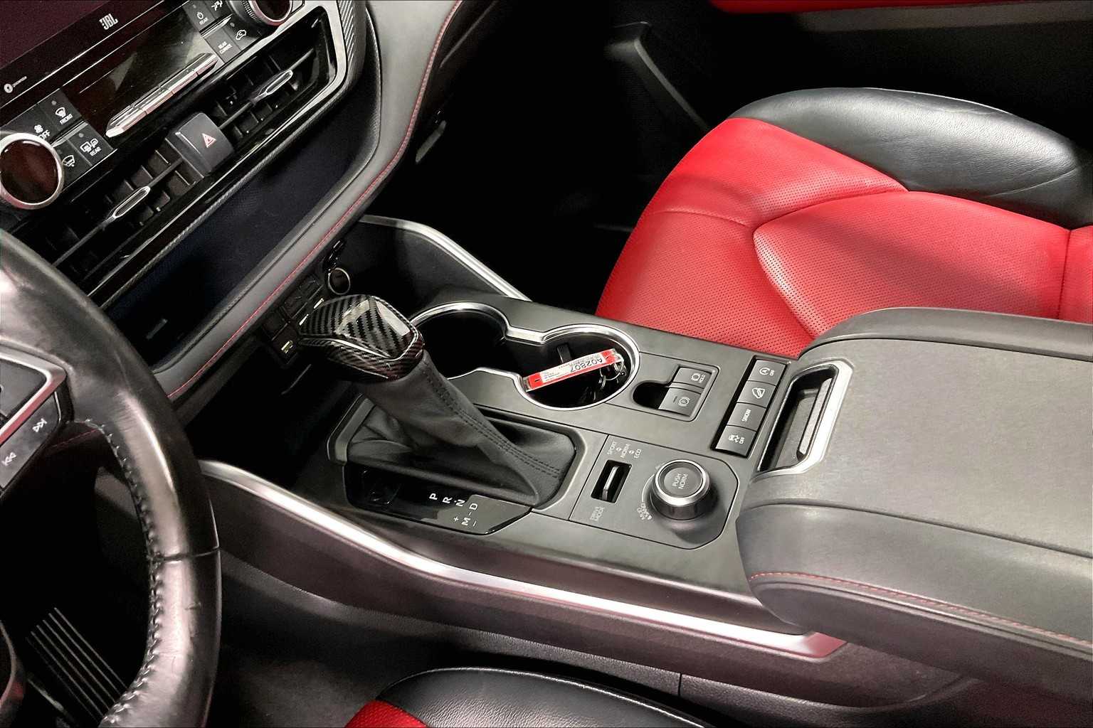 2021 Toyota Highlander XSE - Photo 20