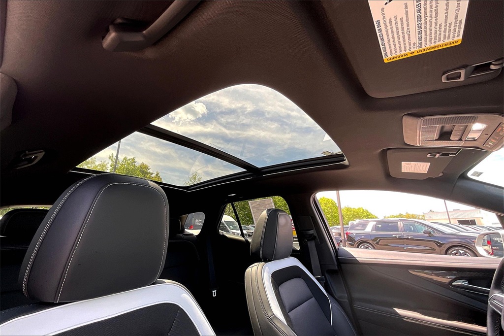 2024 Chevrolet Blazer EV LT - Photo 21