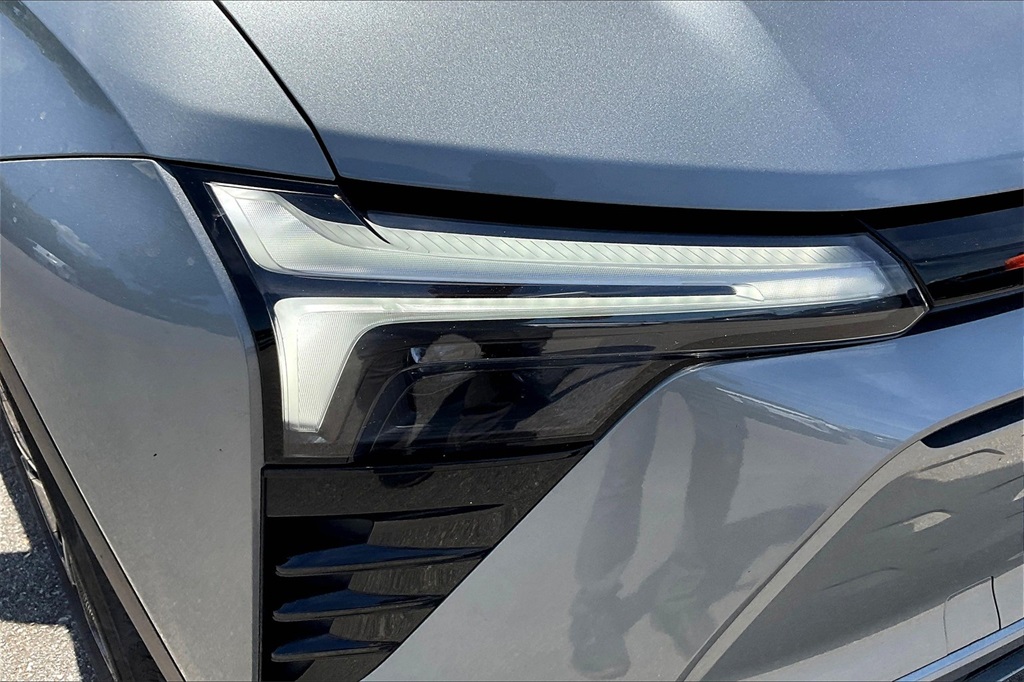 2024 Chevrolet Blazer EV LT - Photo 30