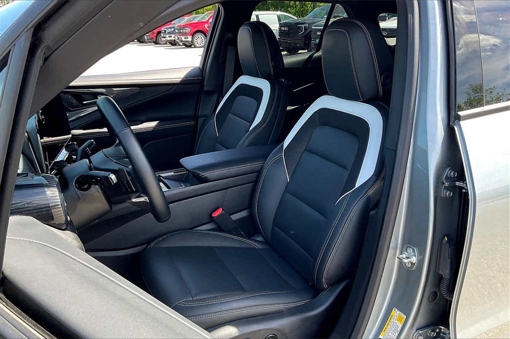 2024 Chevrolet Blazer EV LT - Photo 9