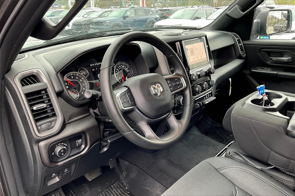 2025 Ram 1500 Tradesman - Photo 9