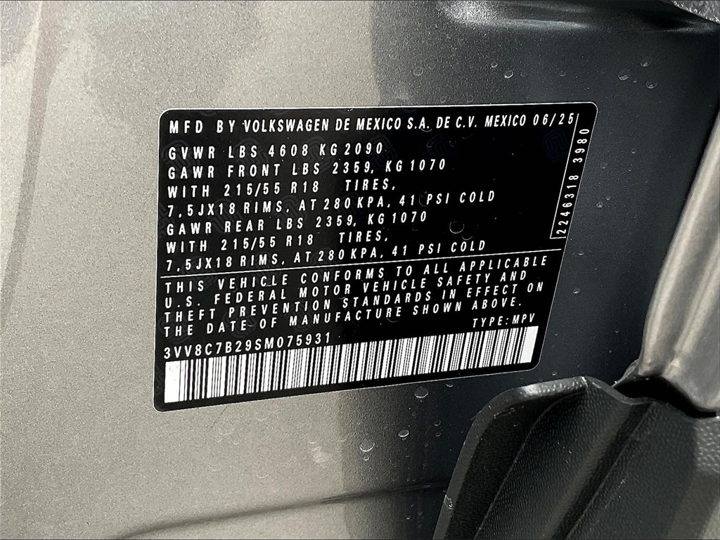 2025 Volkswagen Taos 1.5T S - Photo 16