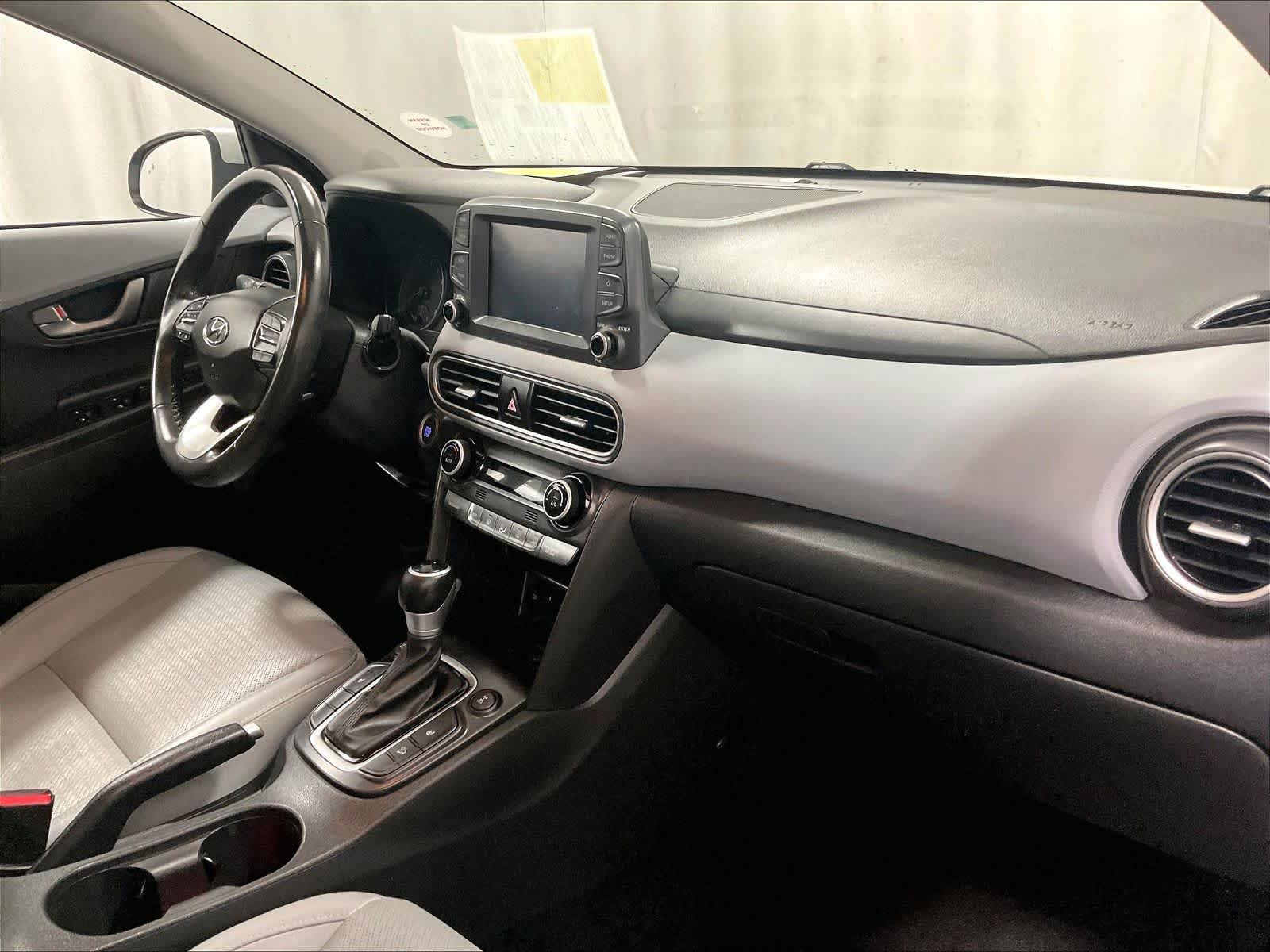 2021 Hyundai Kona Limited - Photo 14