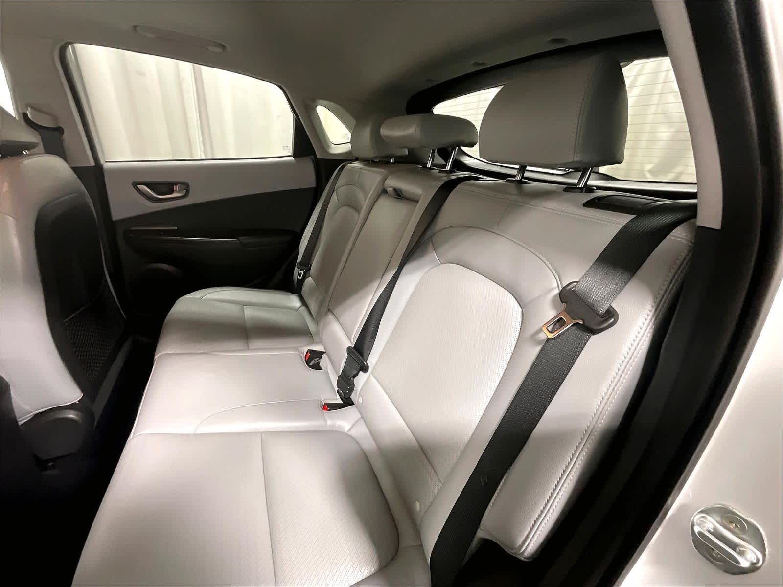 2021 Hyundai Kona Limited - Photo 15