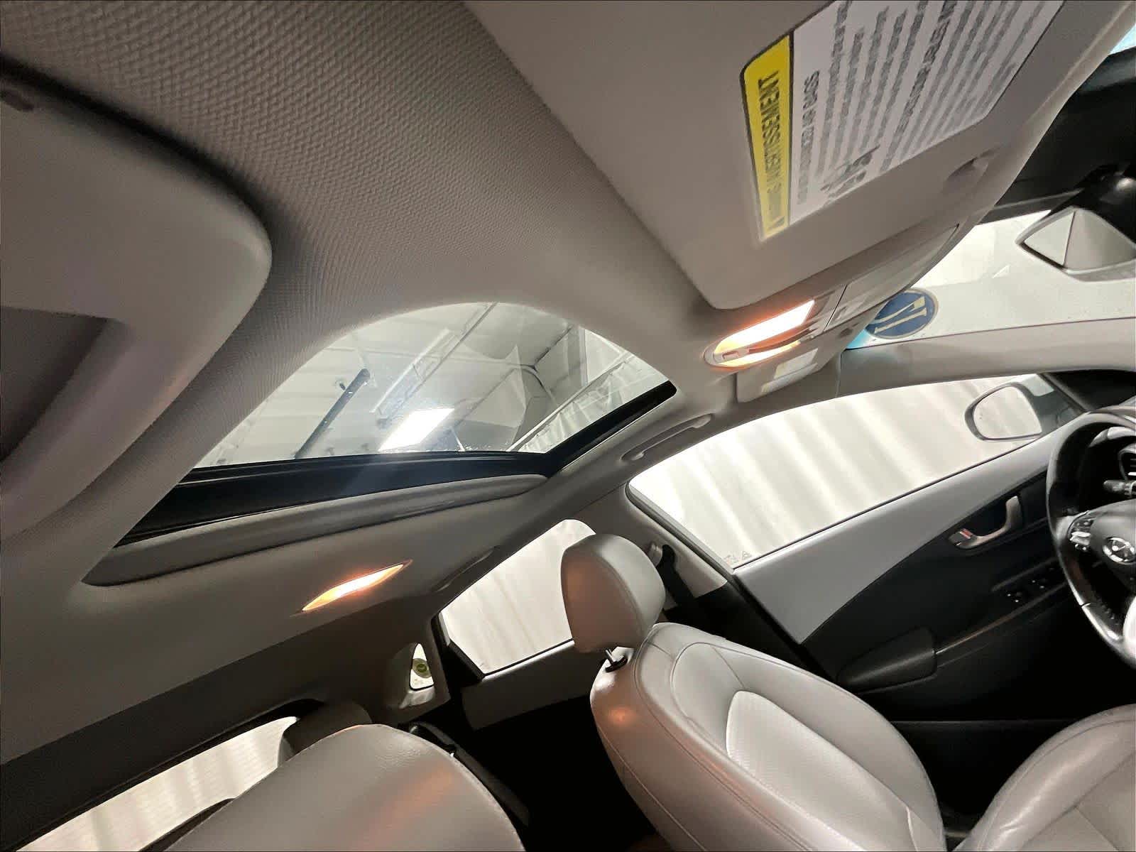 2021 Hyundai Kona Limited - Photo 22