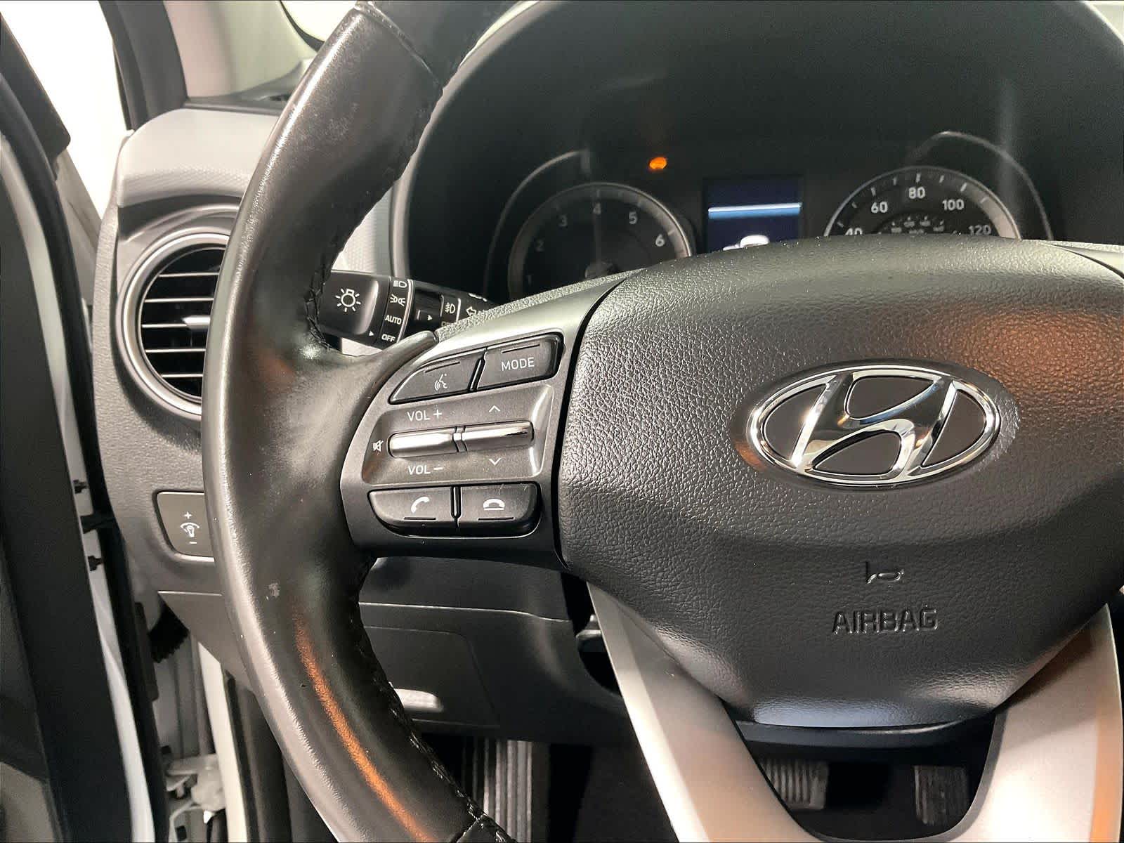 2021 Hyundai Kona Limited - Photo 23