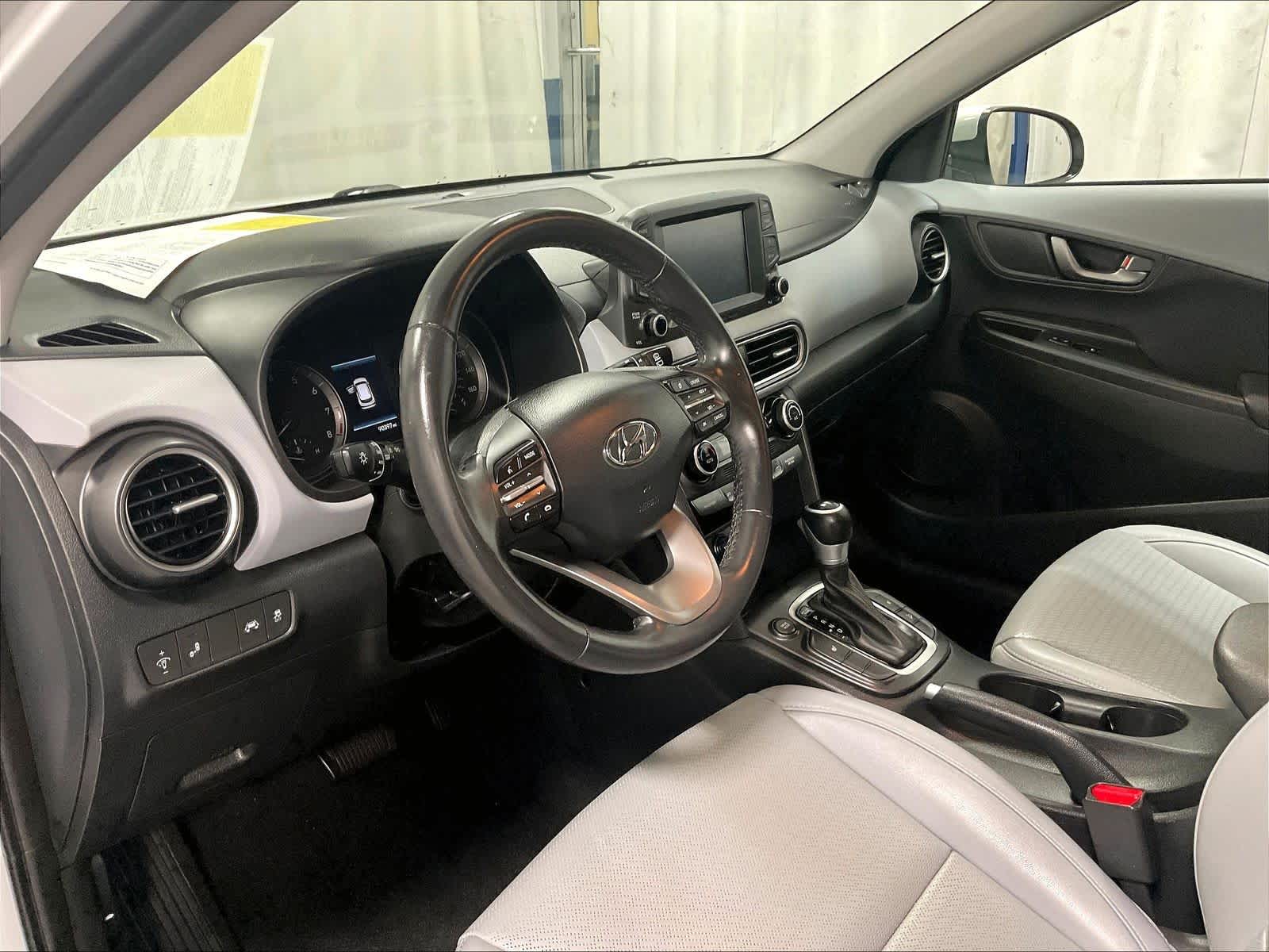 2021 Hyundai Kona Limited - Photo 8