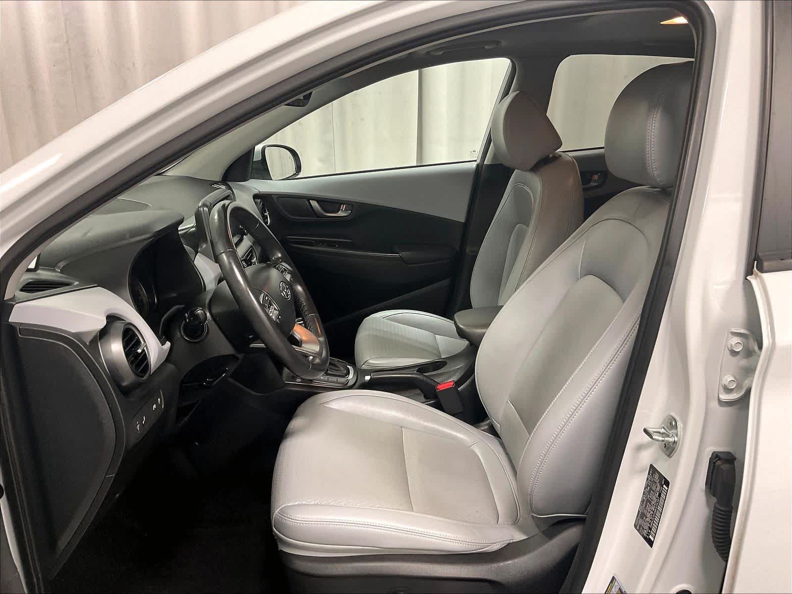 2021 Hyundai Kona Limited - Photo 10