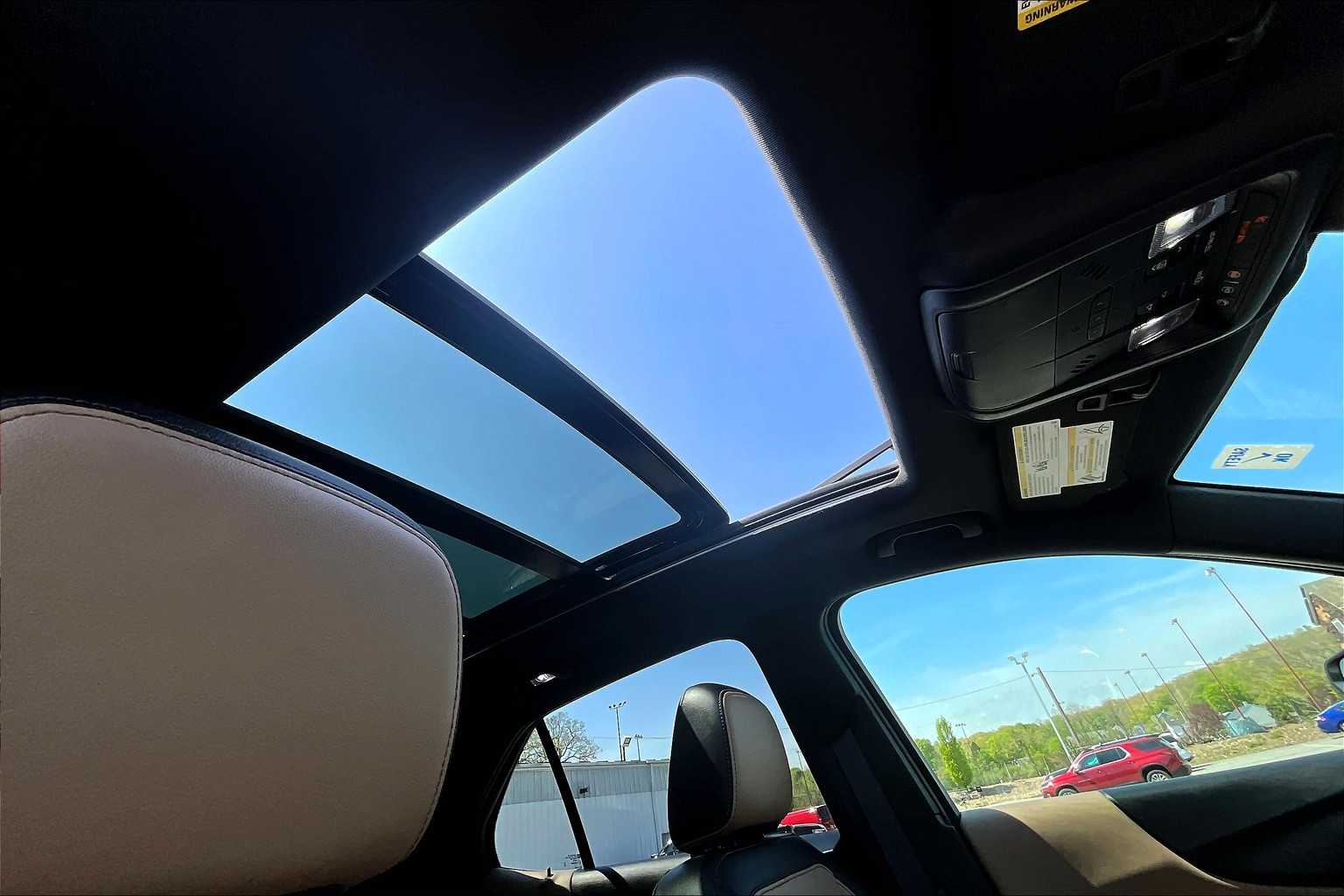 2022 Chevrolet Equinox Premier - Photo 22