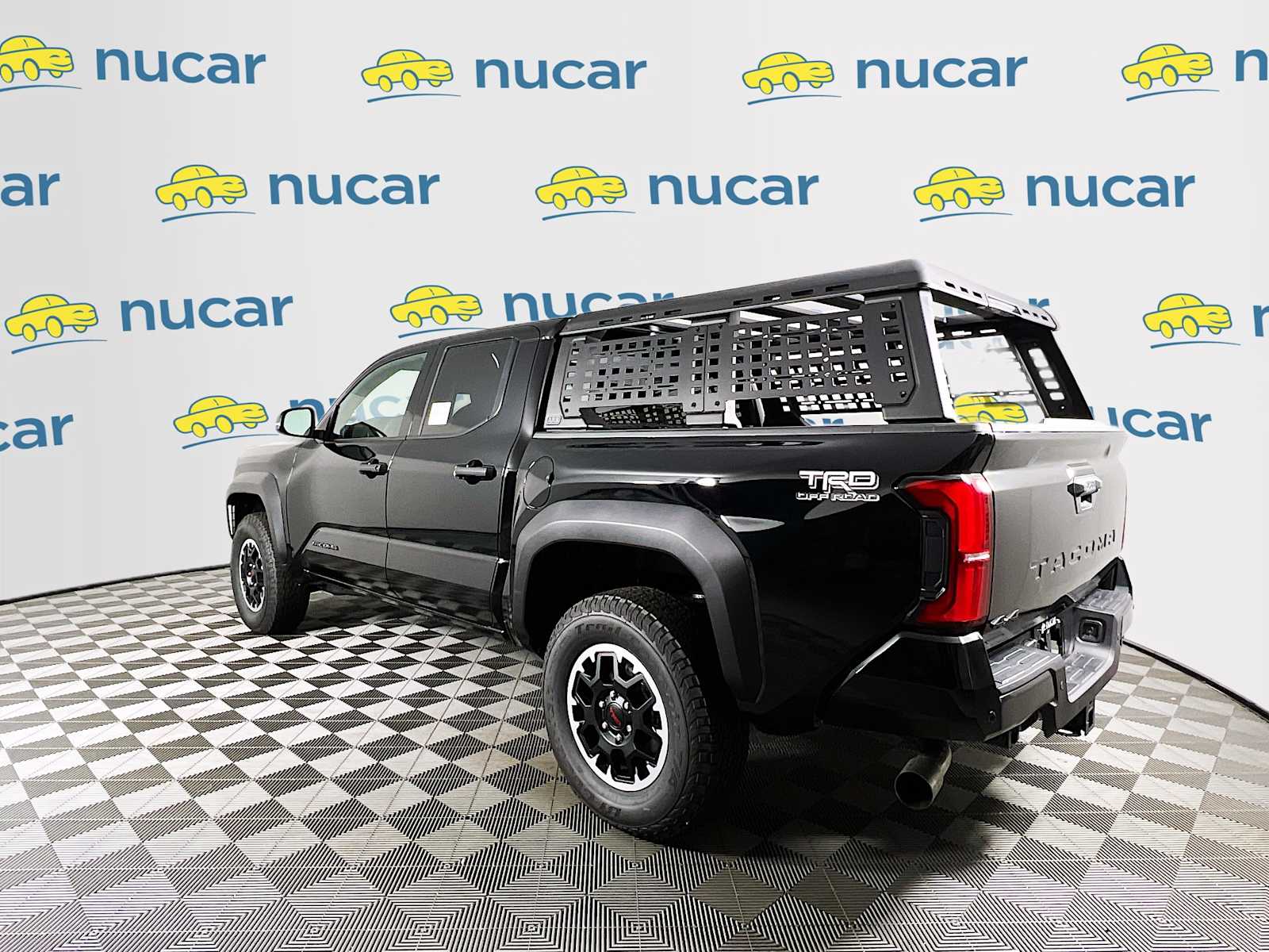 2025 Toyota Tacoma TRD Off Road - Photo 4