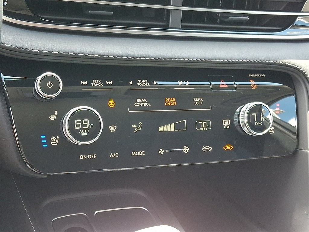 2026 INFINITI QX60 LUXE - Photo 13