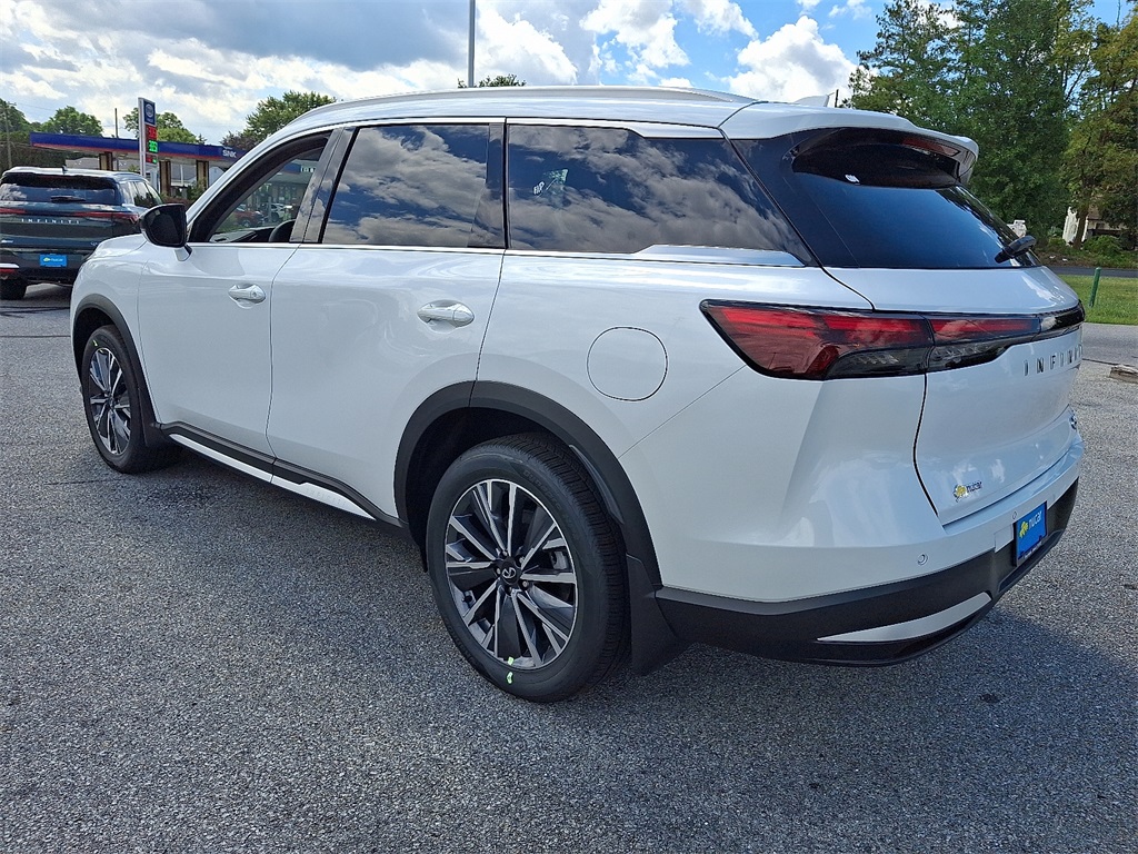 2026 INFINITI QX60 LUXE - Photo 3