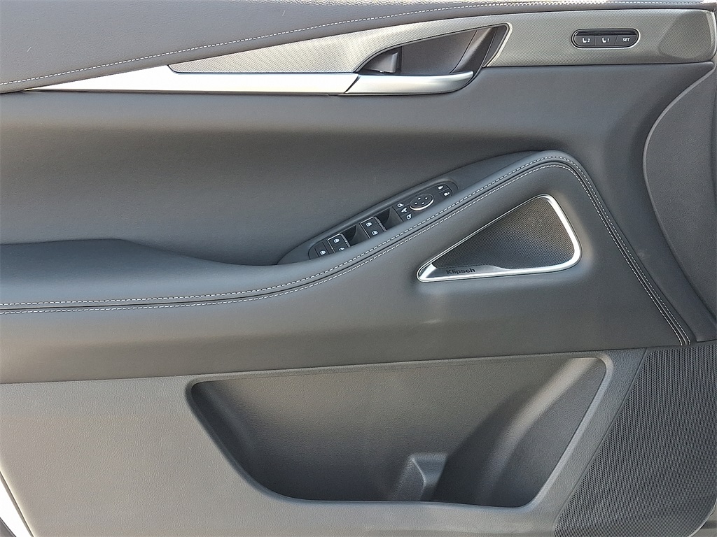 2026 INFINITI QX60 LUXE - Photo 9