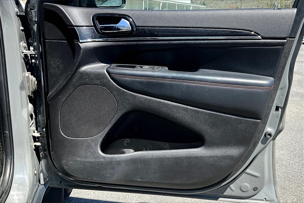 2020 Jeep Grand Cherokee Trailhawk - Photo 11