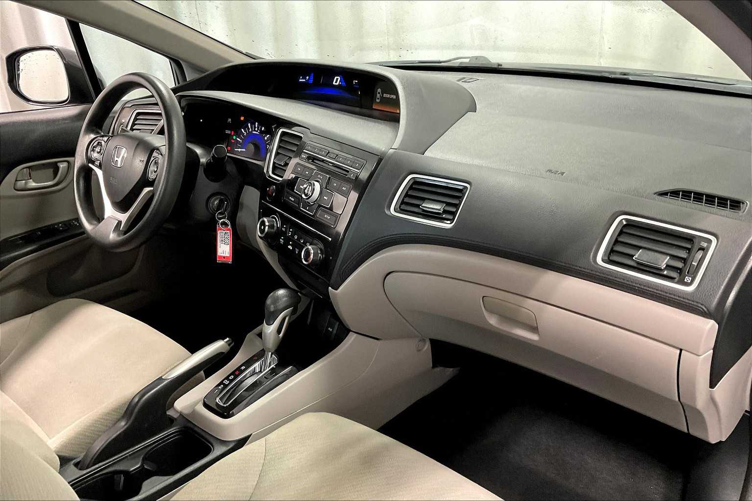 2013 Honda Civic LX - Photo 14