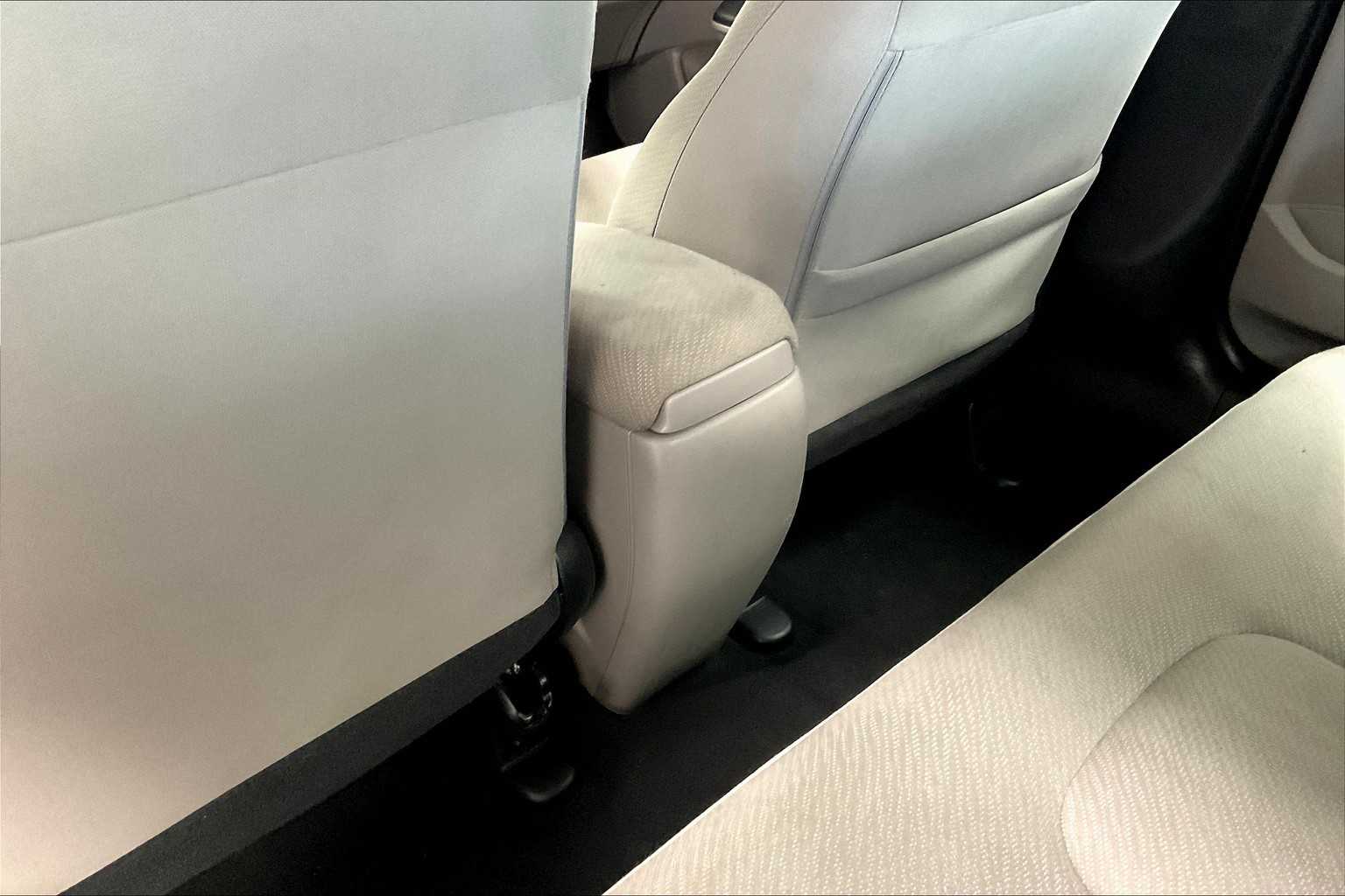 2013 Honda Civic LX - Photo 27