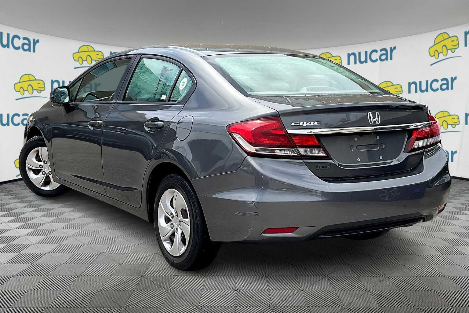 2013 Honda Civic LX - Photo 4