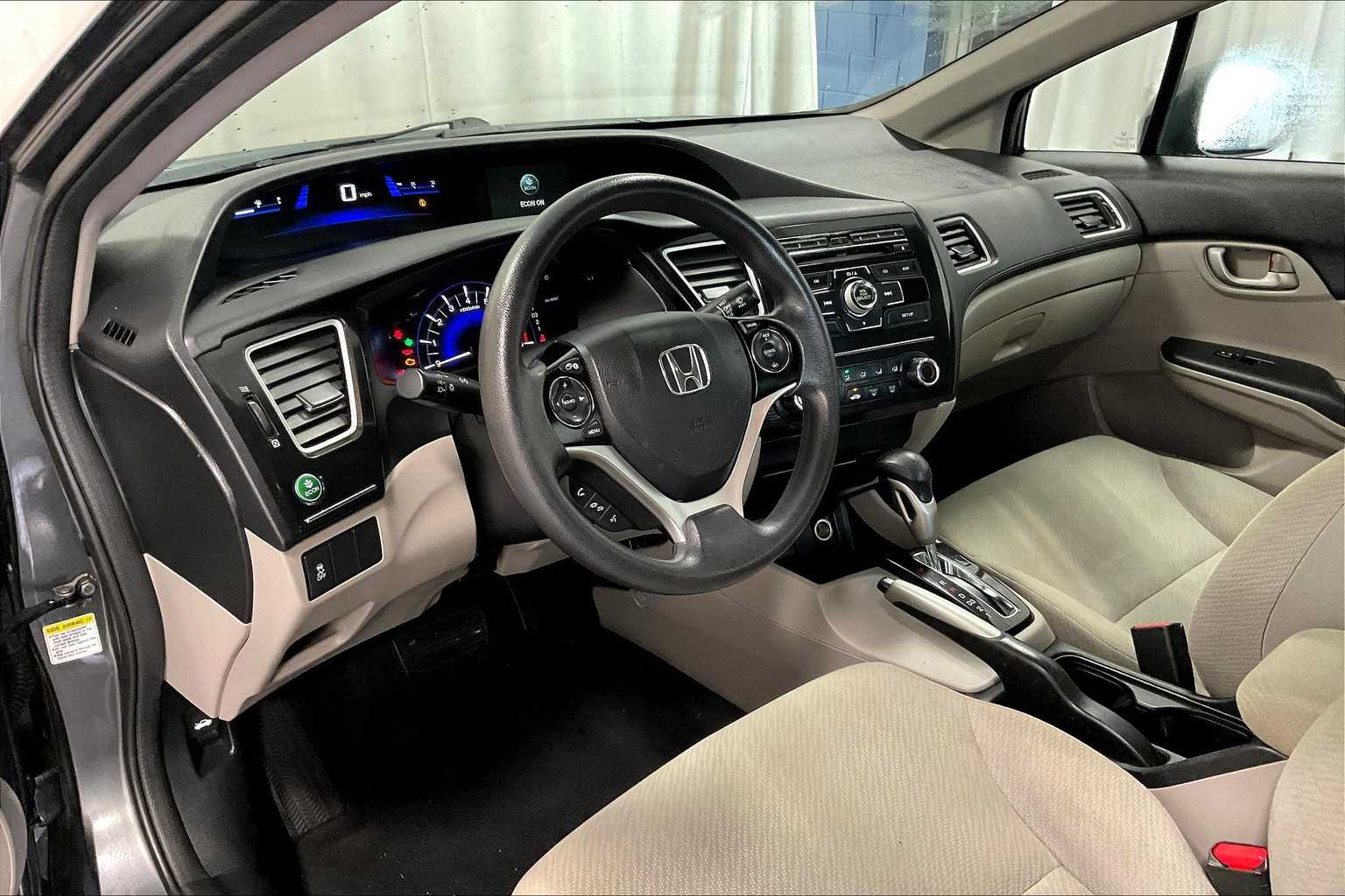 2013 Honda Civic LX - Photo 8
